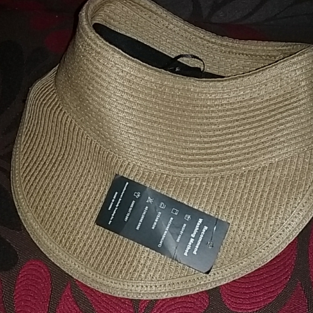 HAT - Picture 5 of 8